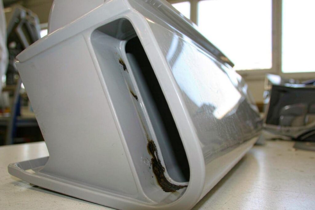 dieseling injection molding